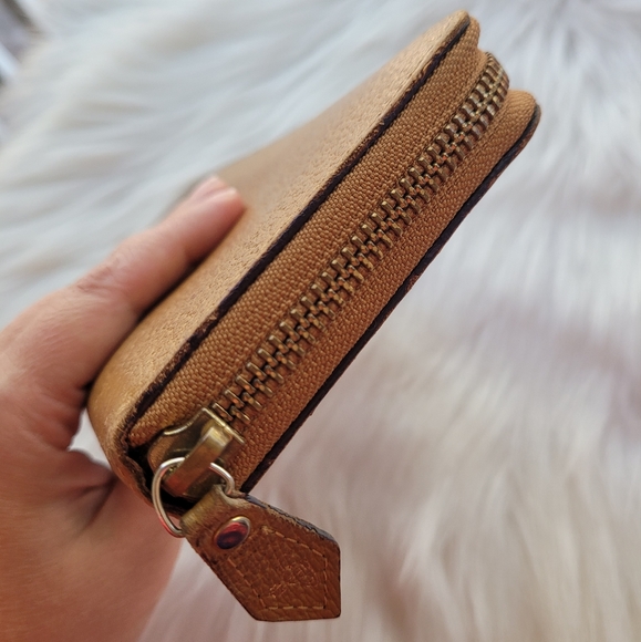 Vivienne Westwood Orb Brown Leather Zip-Around Long Wallet - Picture 4 of 17